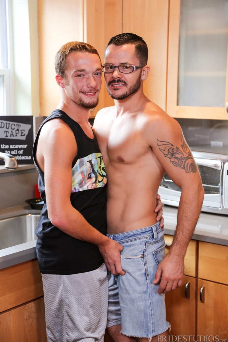 ExtraBigDicks-sexy-nude-guys-Zeke-Weidman-sexy-Latino-horny-spying-BF-boyfriend-Valentin-Petrov-hot-gay-passionate-sex-voyeurs-cocksuckers-04-gay-porn-star-sex-video-gallery-photo